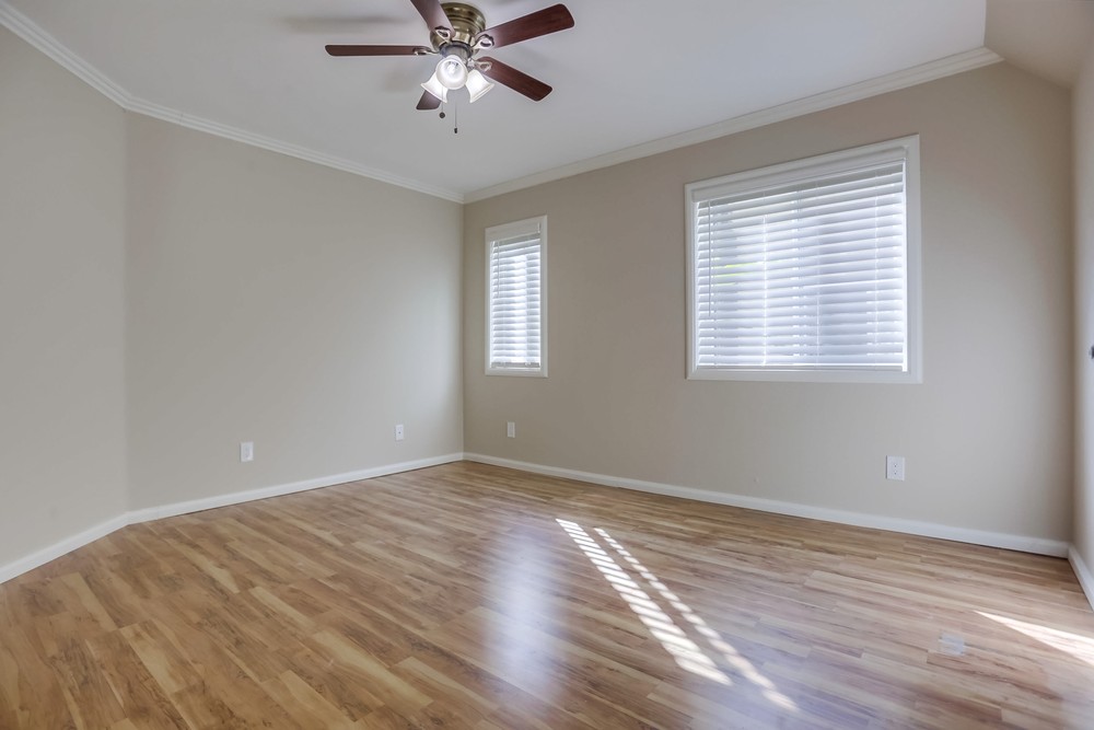 Virtual tour photo 25 of 37 for 7545 Charmant Dr UNIT 1205