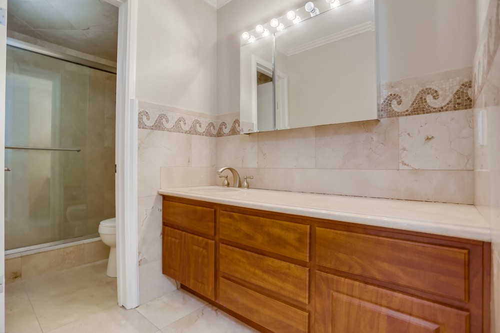 Virtual tour photo 27 of 37 for 7545 Charmant Dr UNIT 1205