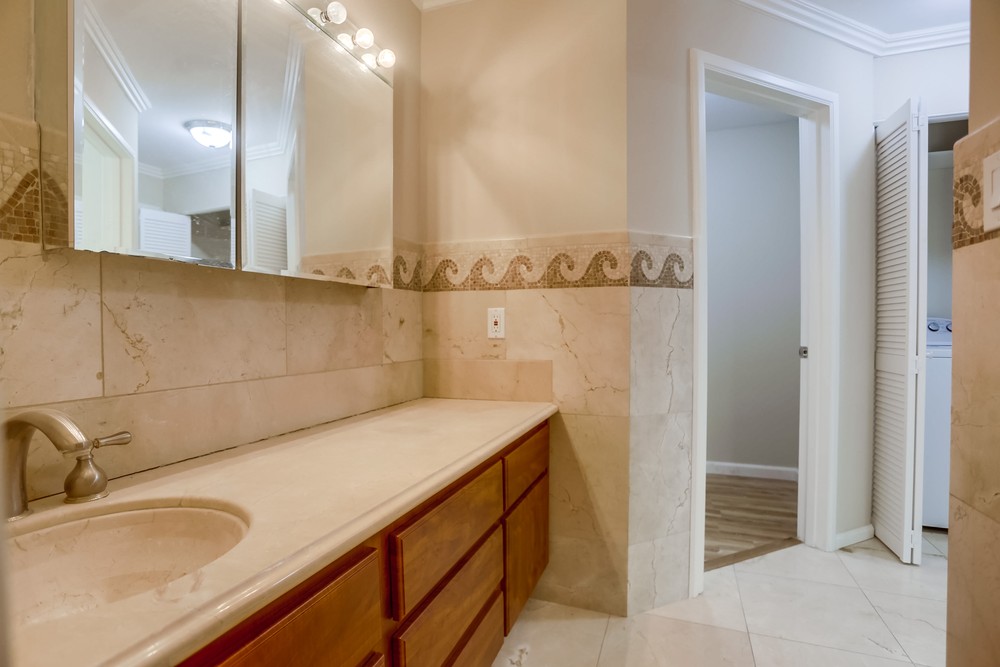 Virtual tour photo 29 of 37 for 7545 Charmant Dr UNIT 1205