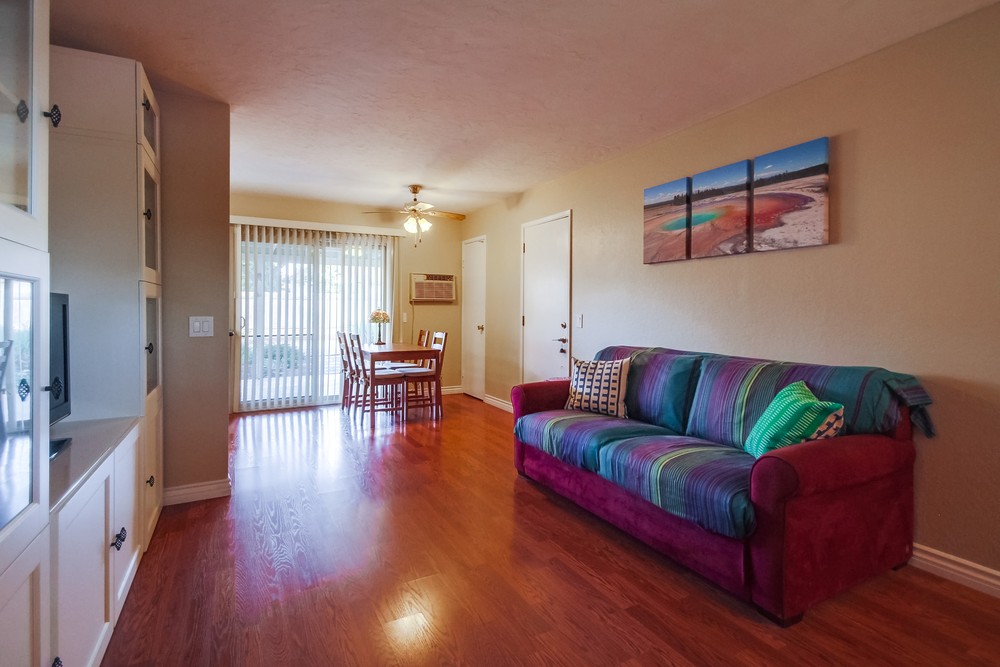 Virtual tour photo 7 of 40 for 7546 Windsong Rd