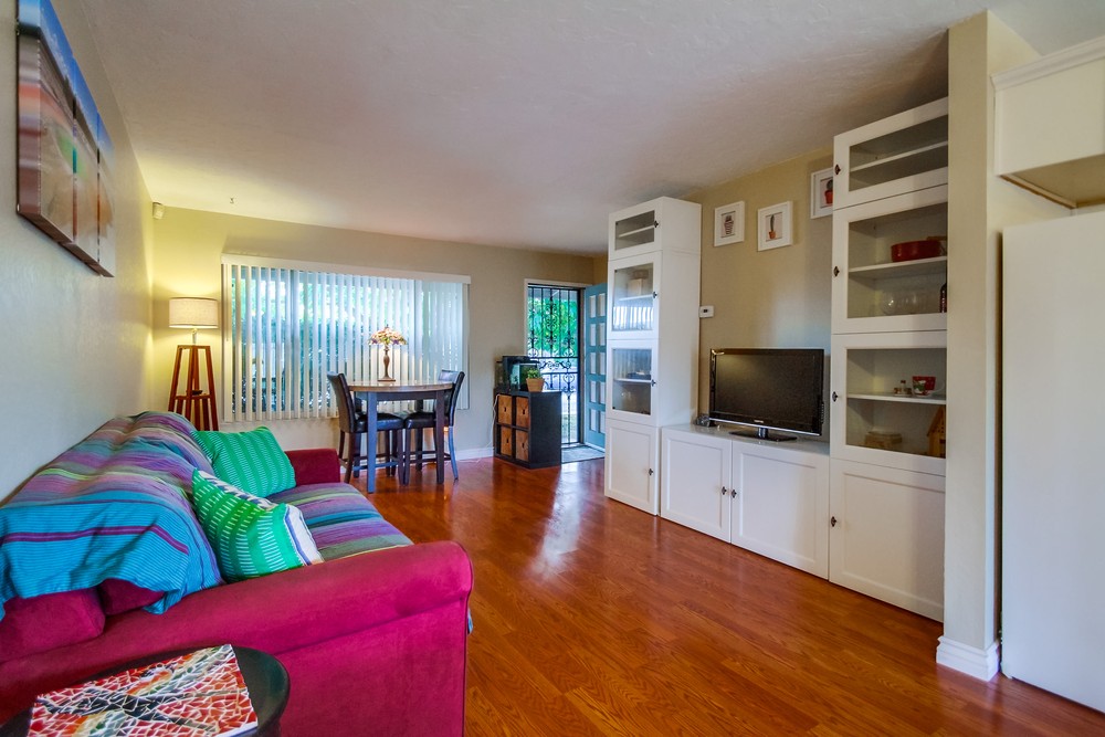 Virtual tour photo 8 of 40 for 7546 Windsong Rd