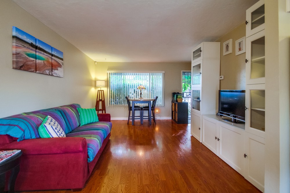 Virtual tour photo 9 of 40 for 7546 Windsong Rd