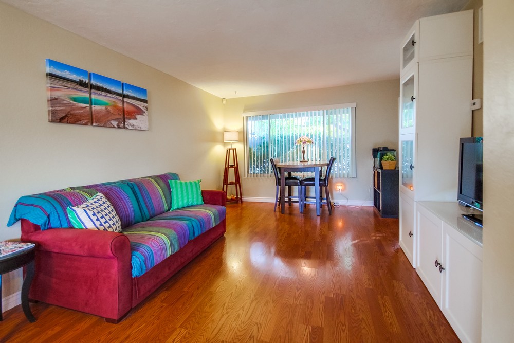 Virtual tour photo 10 of 40 for 7546 Windsong Rd