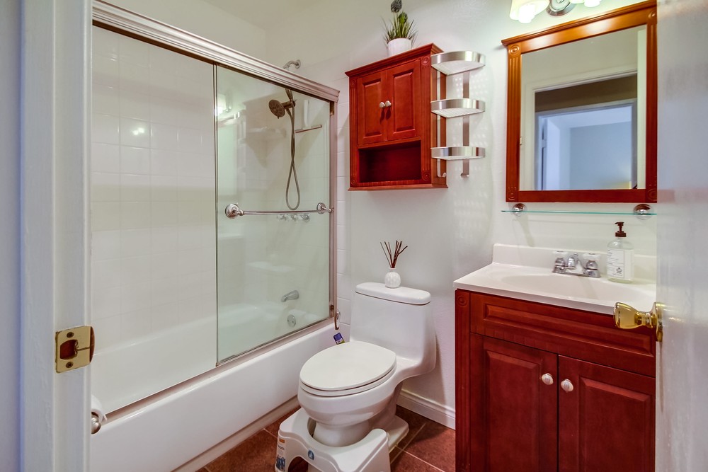 Virtual tour photo 27 of 40 for 7546 Windsong Rd