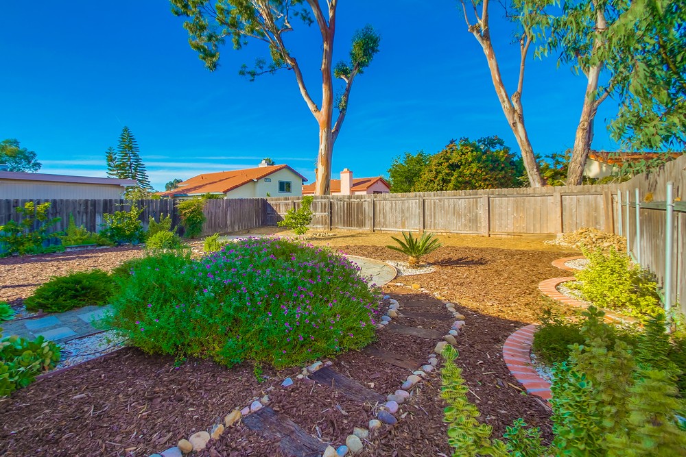 Virtual tour photo 38 of 40 for 7546 Windsong Rd