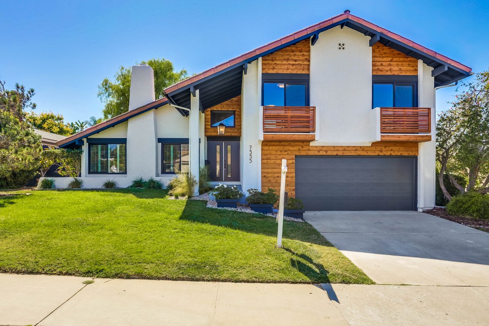 Virtual tour photo 4 of 63 for 7555 Lake Ree Ave