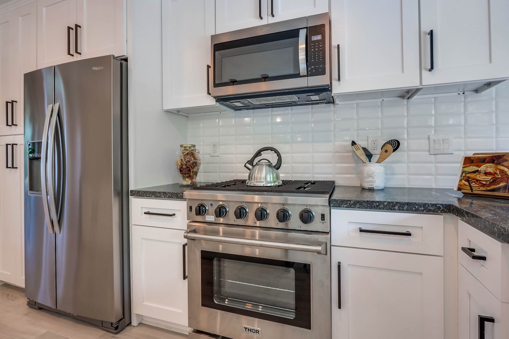 Virtual tour photo 22 of 63 for 7555 Lake Ree Ave