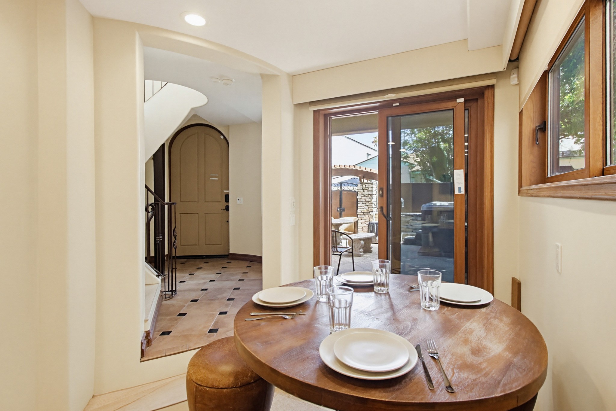 Virtual tour photo 12 of 106 for 756 Jamaica Ct