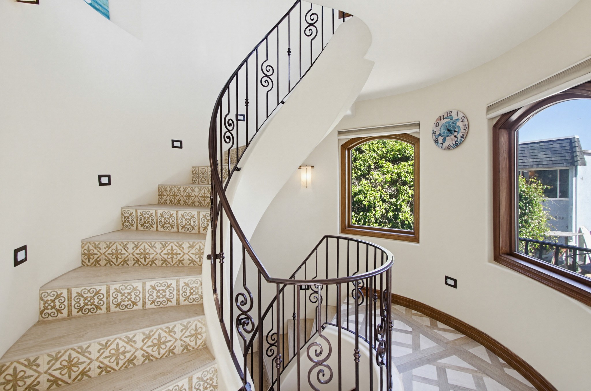 Virtual tour photo 30 of 106 for 756 Jamaica Ct