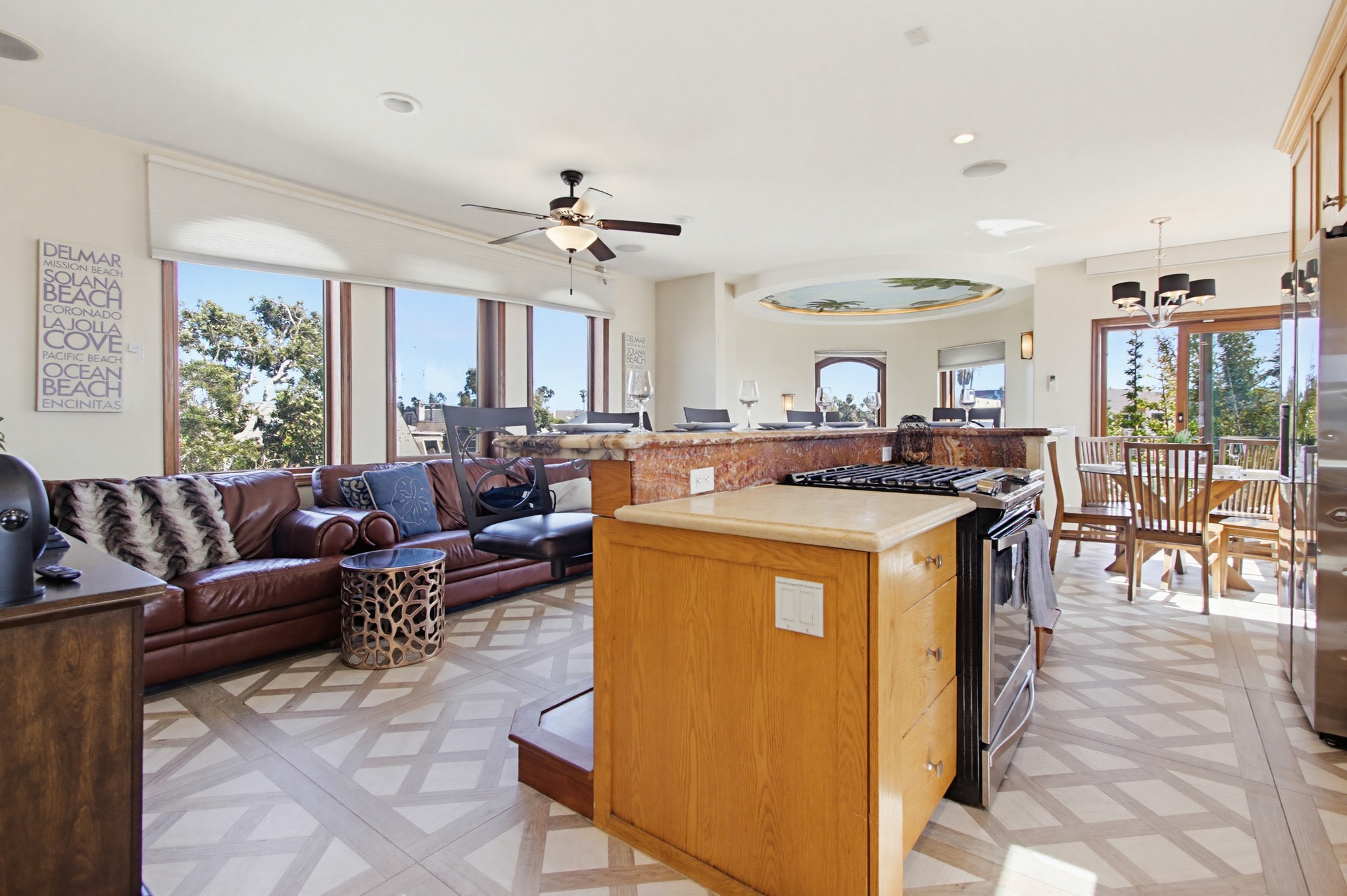 Virtual tour photo 34 of 106 for 756 Jamaica Ct