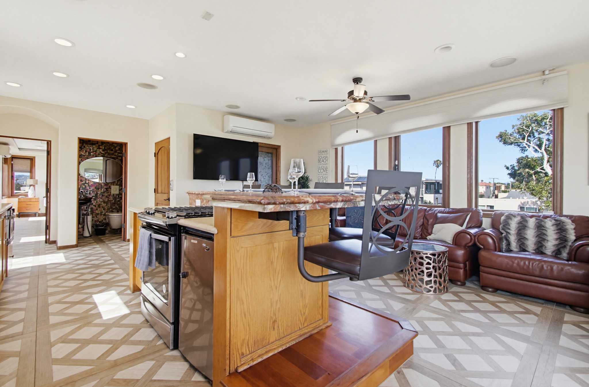 Virtual tour photo 39 of 106 for 756 Jamaica Ct