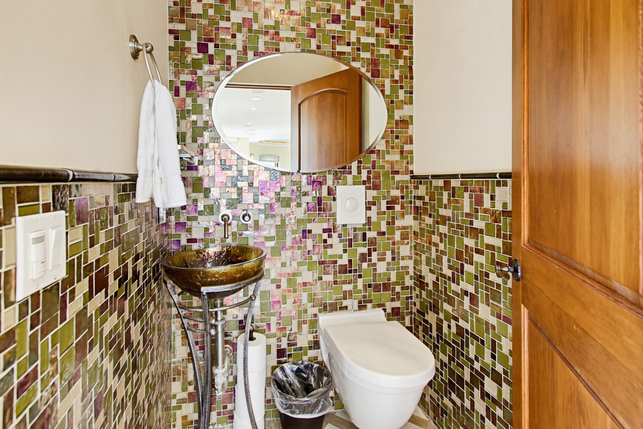 Virtual tour photo 43 of 106 for 756 Jamaica Ct