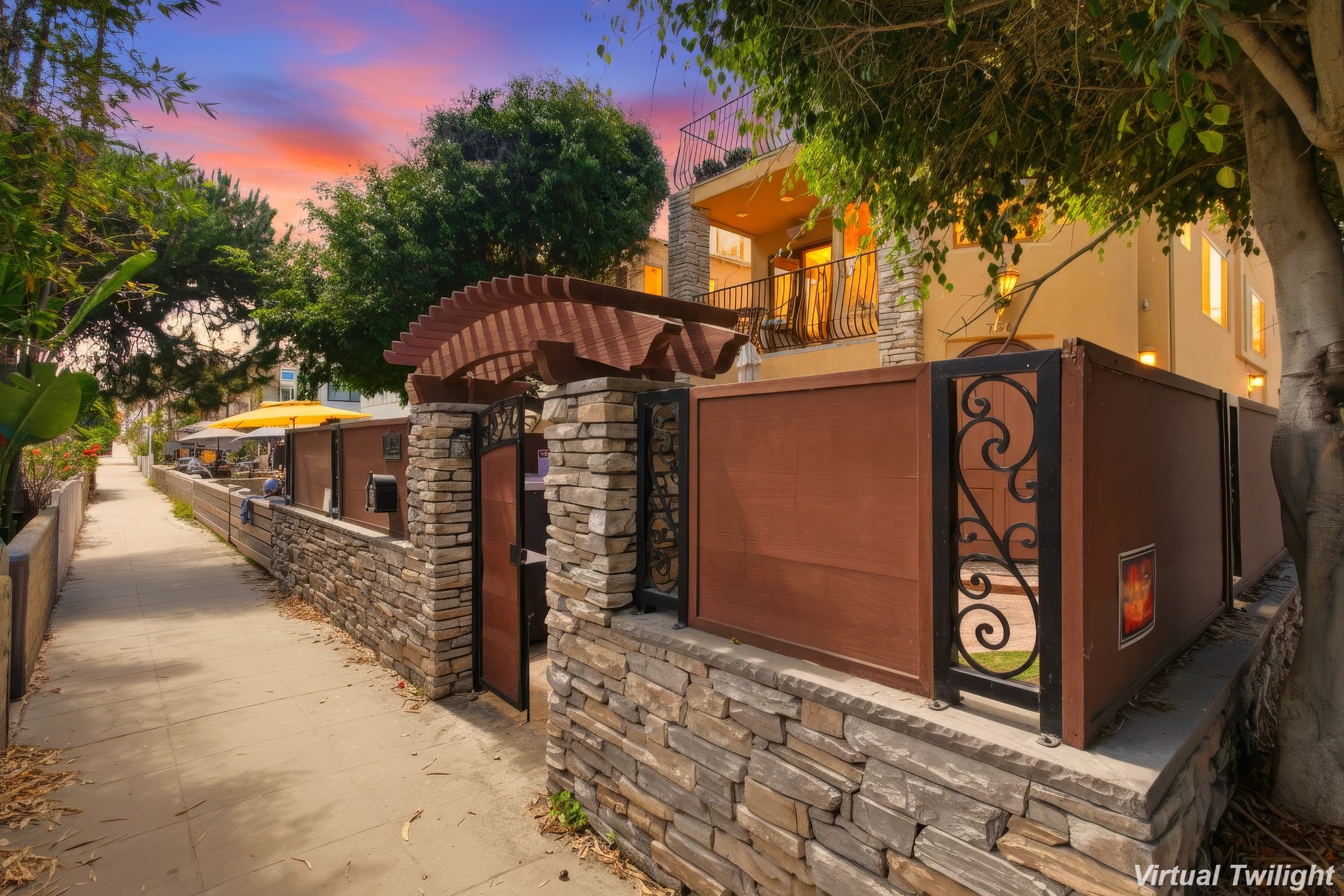 Virtual tour photo 90 of 106 for 756 Jamaica Ct