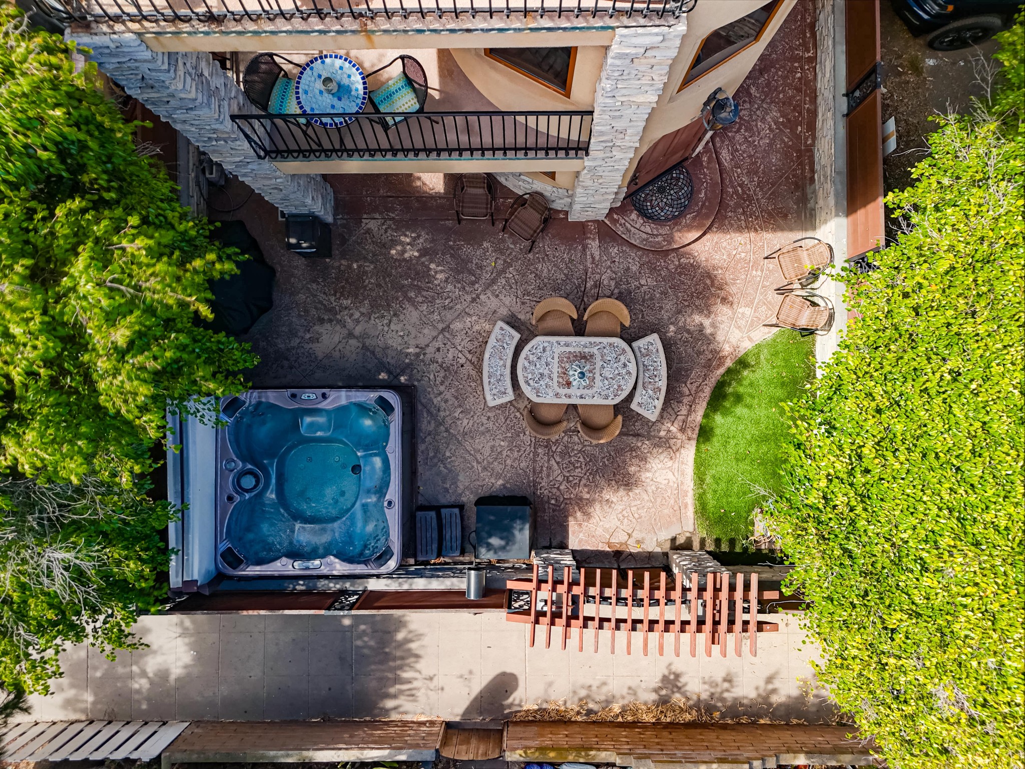 Virtual tour photo 94 of 106 for 756 Jamaica Ct