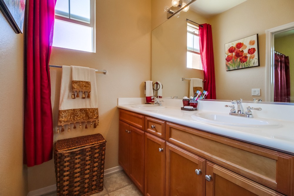 Virtual tour photo 27 of 37 for 756 Portside Pl