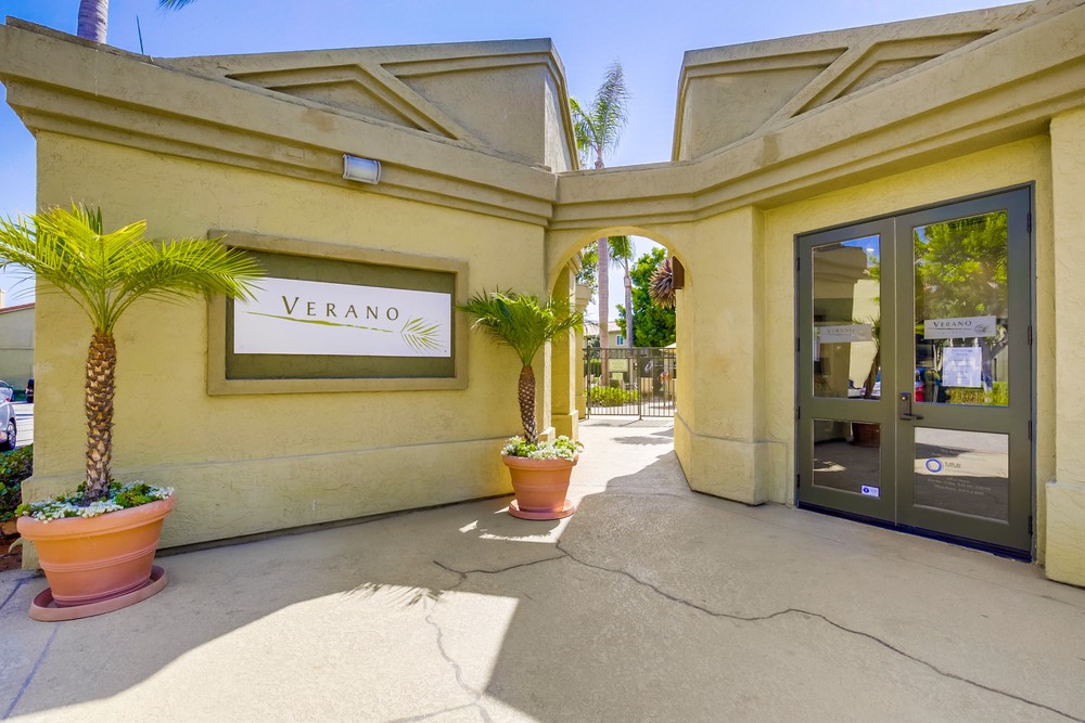 Virtual tour photo 1 of 36 for 7565 Charmant Dr #609