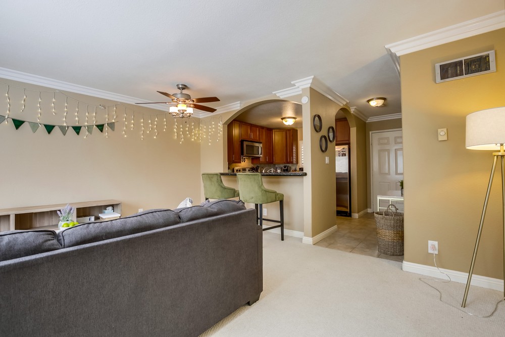Virtual tour photo 6 of 36 for 7565 Charmant Dr #609