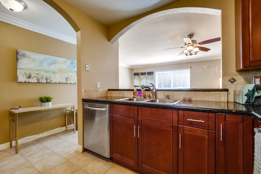 Virtual tour photo 17 of 36 for 7565 Charmant Dr #609
