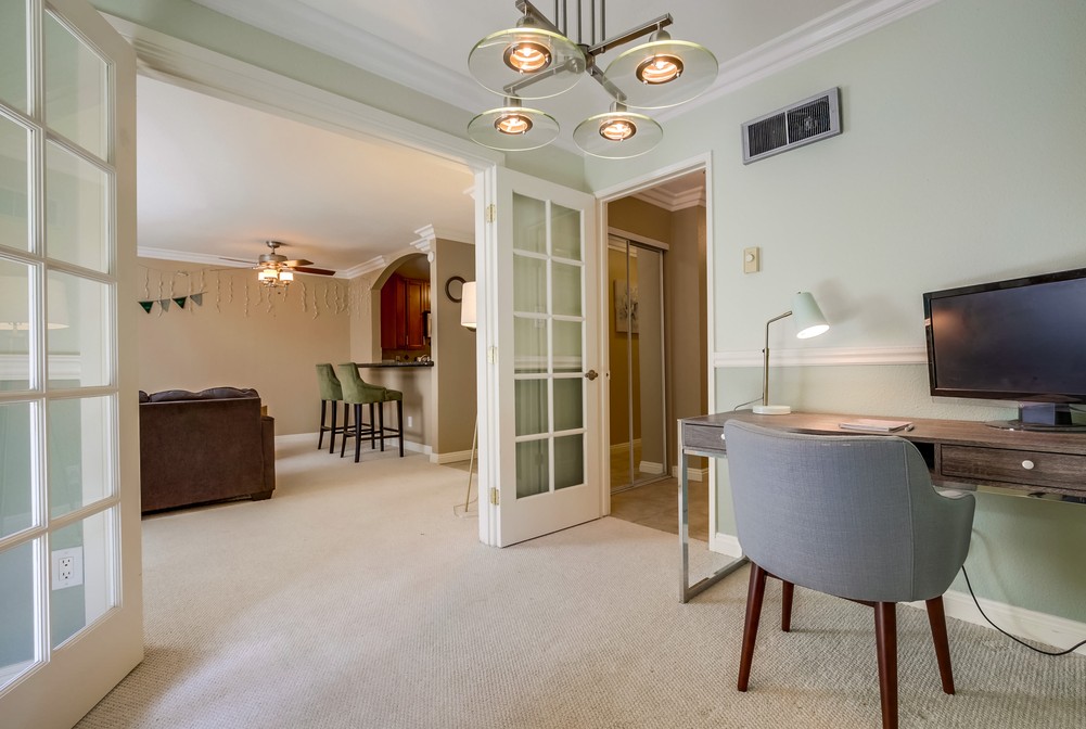 Virtual tour photo 27 of 36 for 7565 Charmant Dr #609