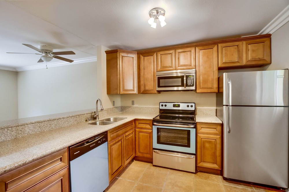 Virtual tour photo 13 of 35 for 7565 Charmant Drive #309