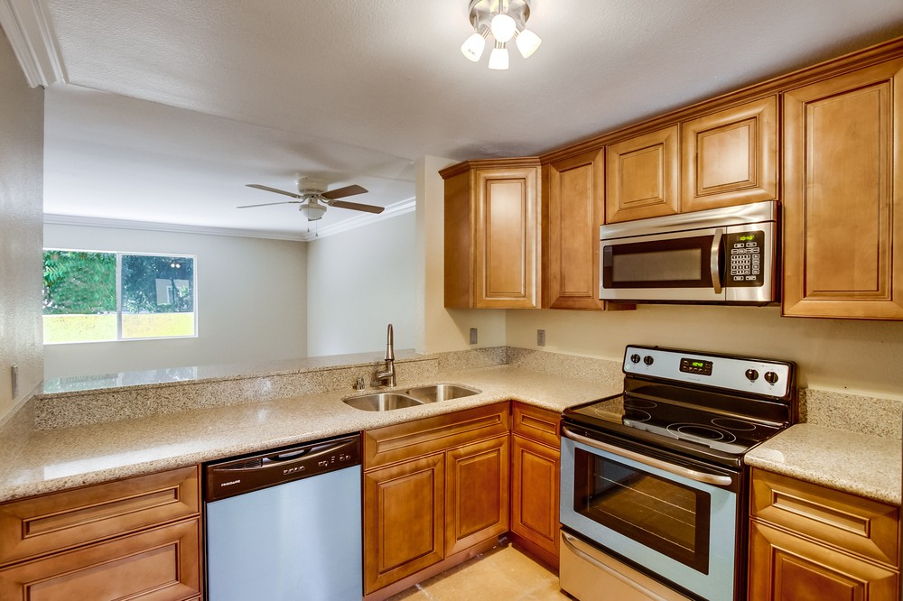 Virtual tour photo 14 of 35 for 7565 Charmant Drive #309