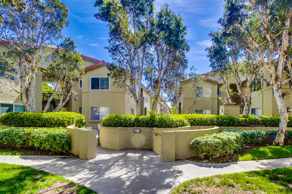 Virtual tour photo 29 of 35 for 7565 Charmant Drive #309