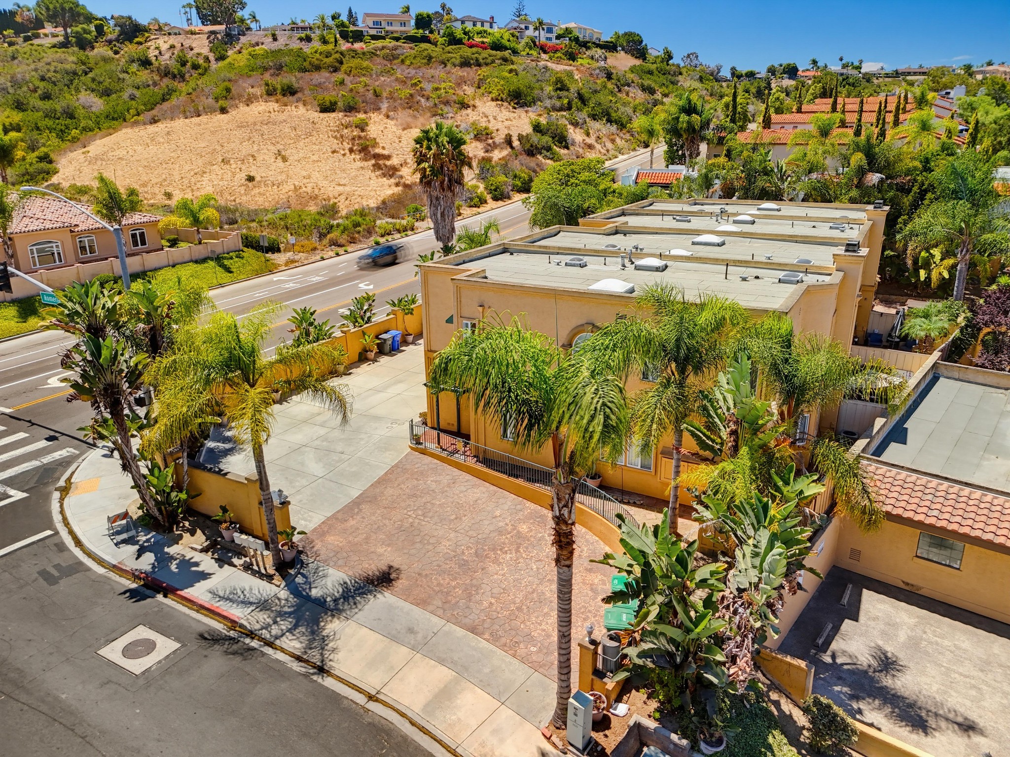 Virtual tour photo 5 of 85 for 7565 Romeria St