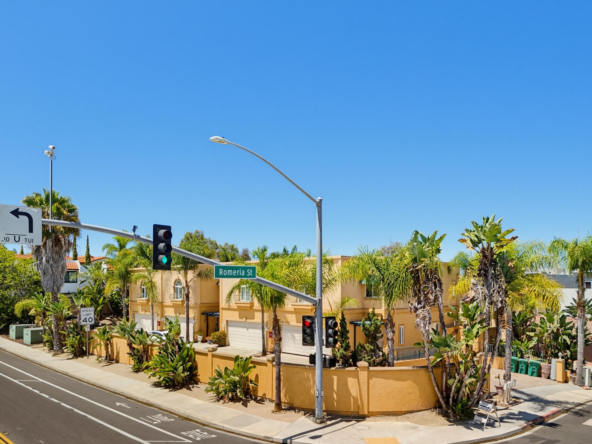 Virtual tour photo 8 of 85 for 7565 Romeria St
