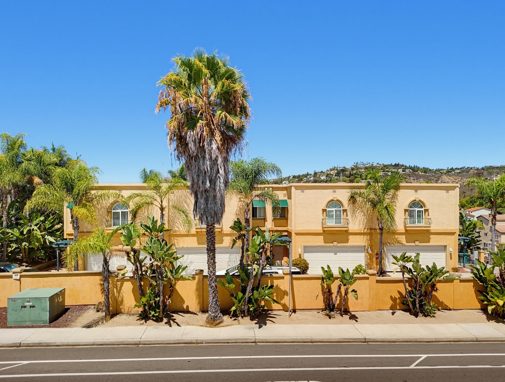 Virtual tour photo 9 of 85 for 7565 Romeria St