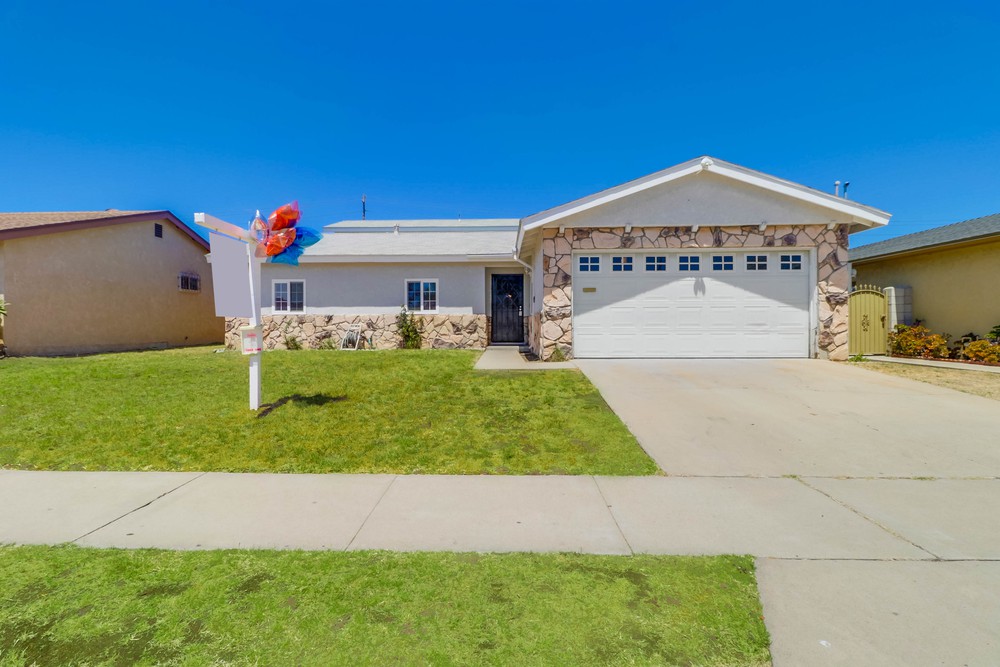 Virtual tour photo 1 of 47 for 7566 Prairie Mound Way