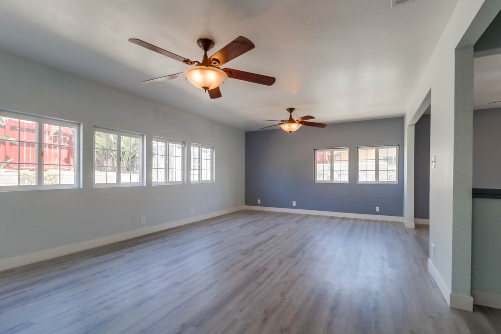 Virtual tour photo 10 of 47 for 7566 Prairie Mound Way