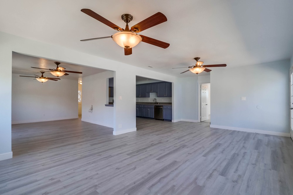 Virtual tour photo 11 of 47 for 7566 Prairie Mound Way