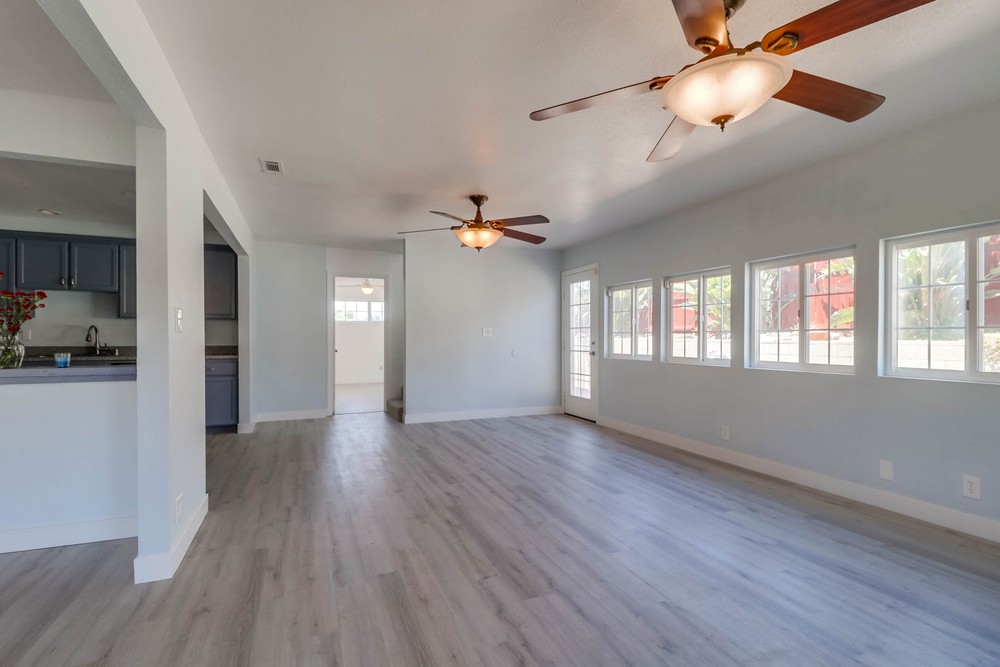 Virtual tour photo 12 of 47 for 7566 Prairie Mound Way