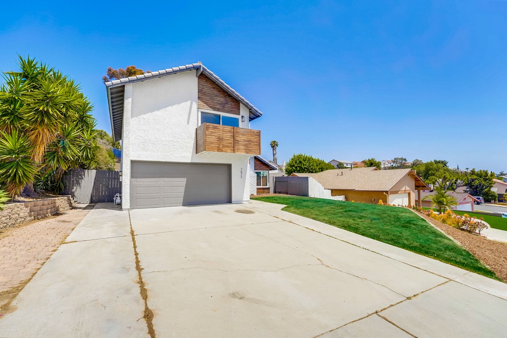 Virtual tour photo 4 of 68 for 7573 Gayneswood Way