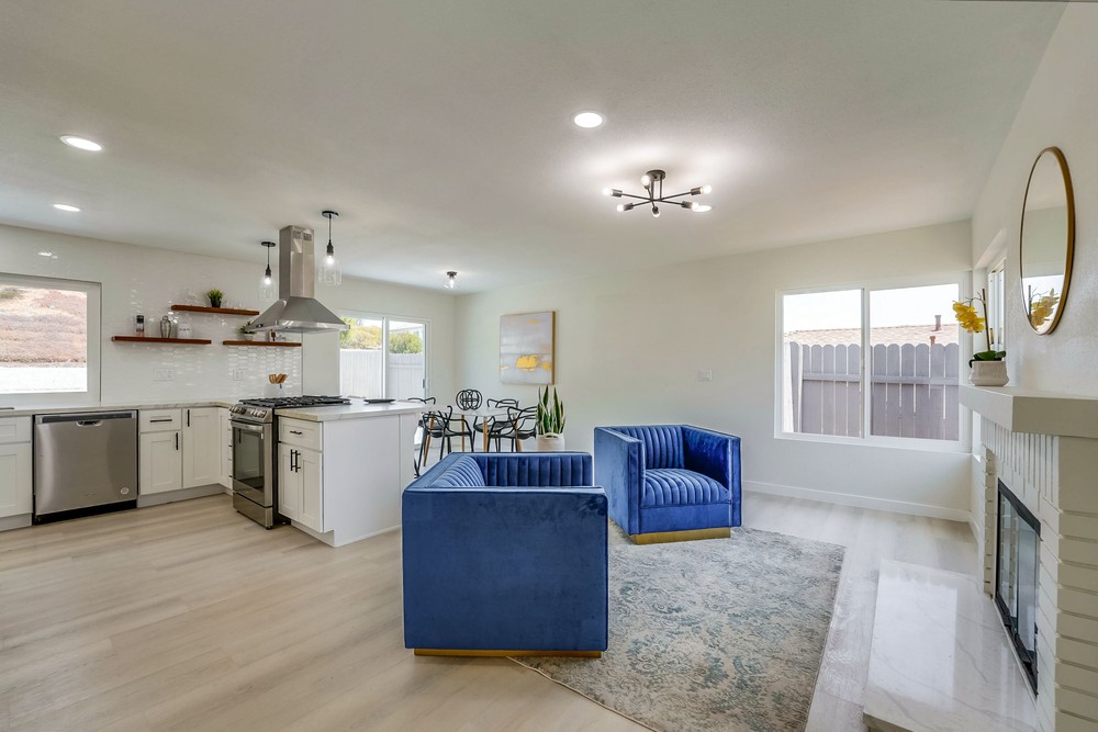 Virtual tour photo 5 of 68 for 7573 Gayneswood Way