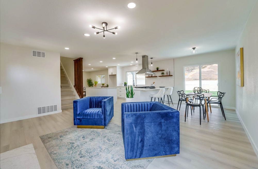 Virtual tour photo 8 of 68 for 7573 Gayneswood Way