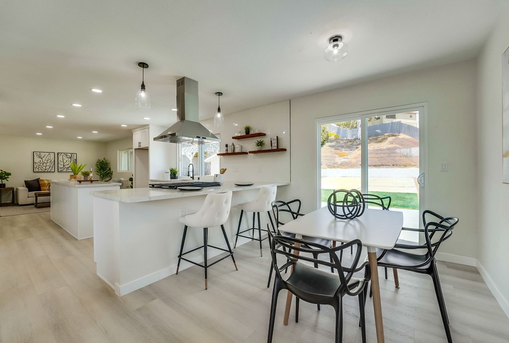 Virtual tour photo 11 of 68 for 7573 Gayneswood Way