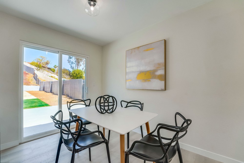 Virtual tour photo 12 of 68 for 7573 Gayneswood Way