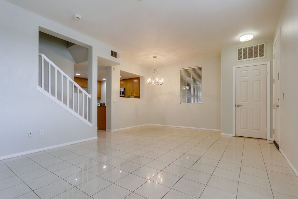Virtual tour photo 9 of 33 for 758 Castaway Cove