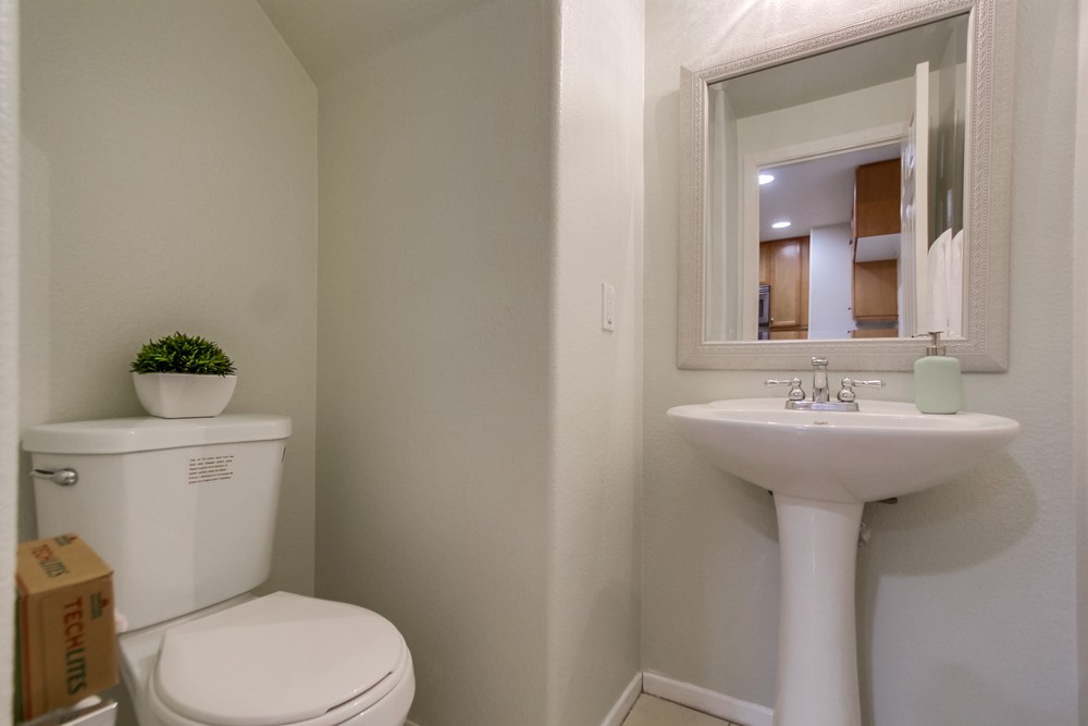 Virtual tour photo 18 of 33 for 758 Castaway Cove