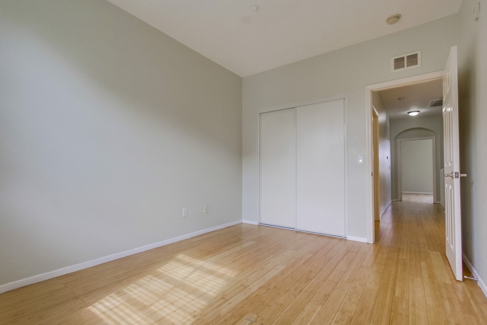 Virtual tour photo 28 of 33 for 758 Castaway Cove