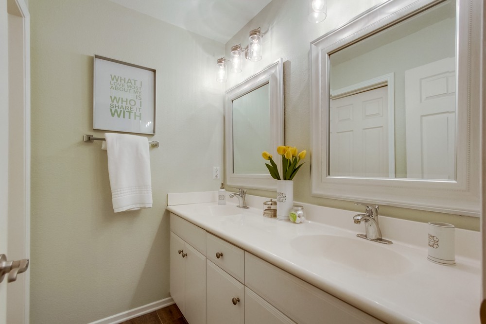Virtual tour photo 31 of 33 for 758 Castaway Cove