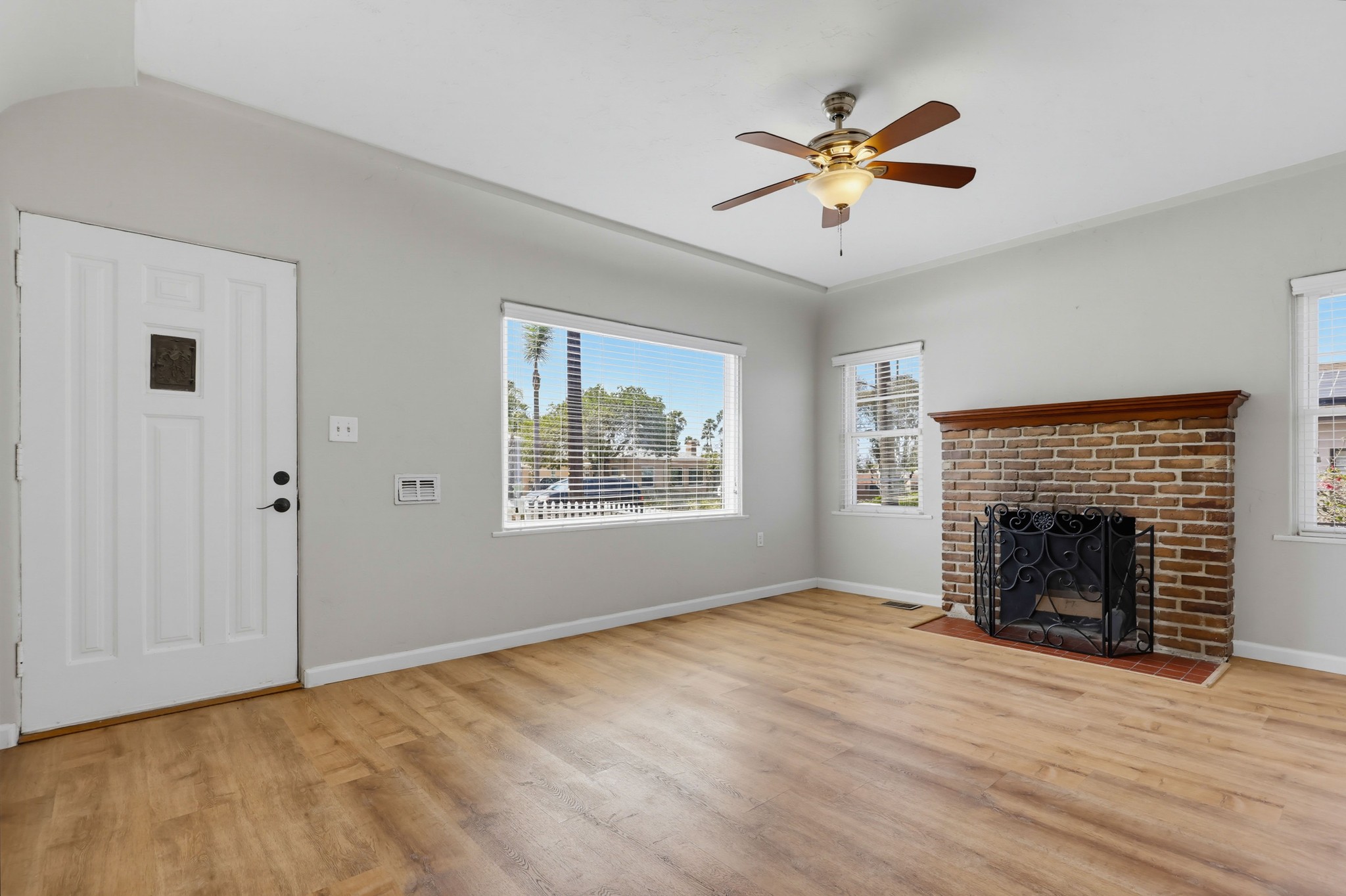 Virtual tour photo 14 of 43 for 7580 Saranac Ave