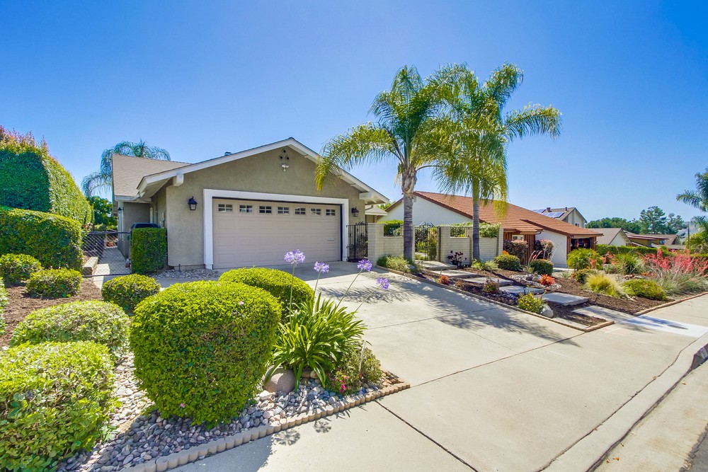 Virtual tour photo 4 of 58 for 7594 Volclay Dr