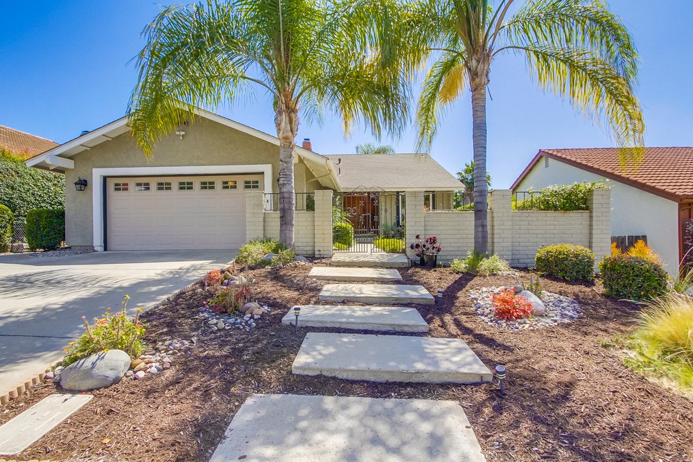 Virtual tour photo 7 of 58 for 7594 Volclay Dr
