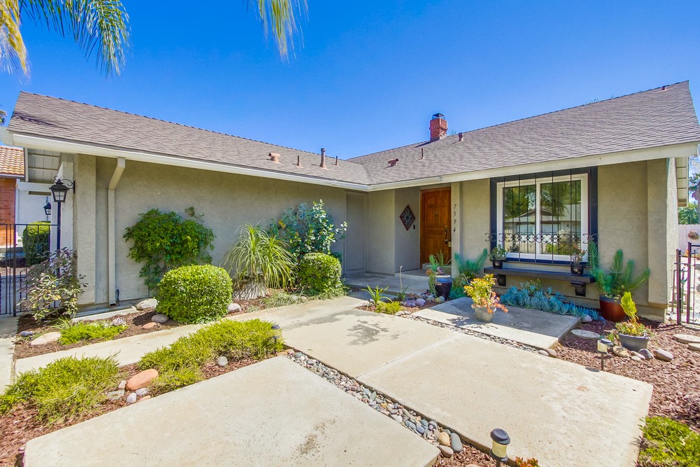 Virtual tour photo 10 of 58 for 7594 Volclay Dr