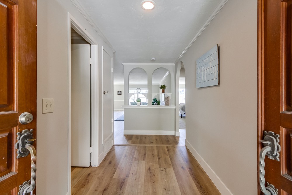 Virtual tour photo 13 of 58 for 7594 Volclay Dr