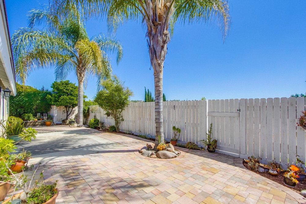 Virtual tour photo 53 of 58 for 7594 Volclay Dr