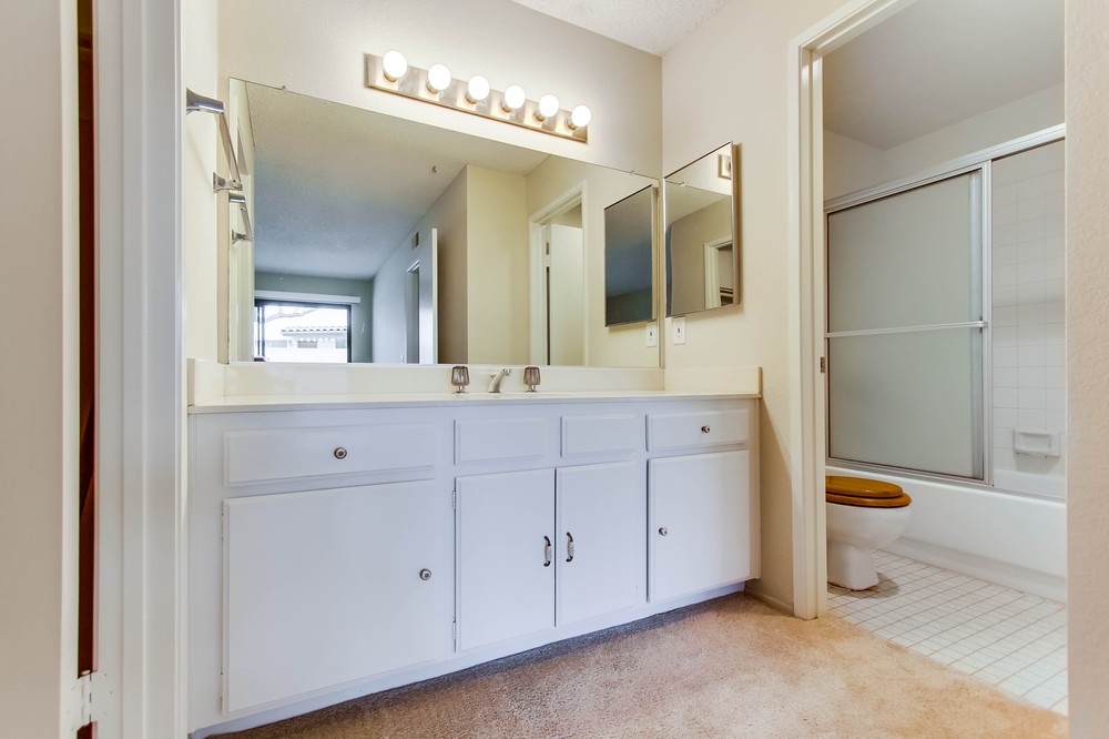 Virtual tour photo 16 of 29 for 7604 Palmilla Drive #33