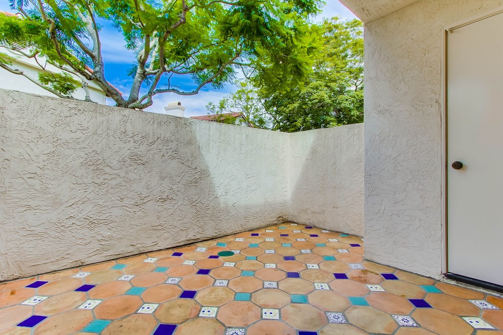Virtual tour photo 20 of 29 for 7604 Palmilla Drive #33
